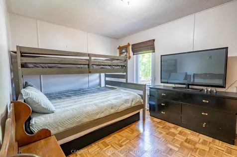1320 Aubin Avenue Cornwall ON K6J 4R8