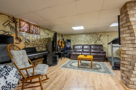 1320 Aubin Avenue Cornwall ON K6J 4R8