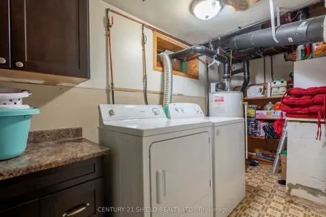 1320 Aubin Avenue Cornwall ON K6J 4R8