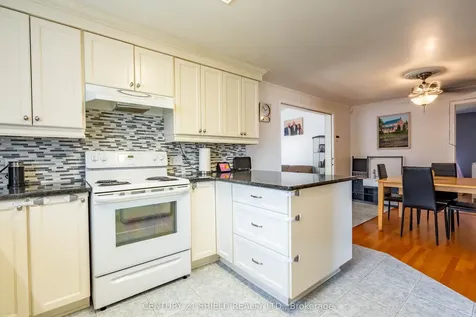 1320 Aubin Avenue Cornwall ON K6J 4R8