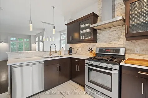 2 Ella Street St. Catharines ON L2R 0A8