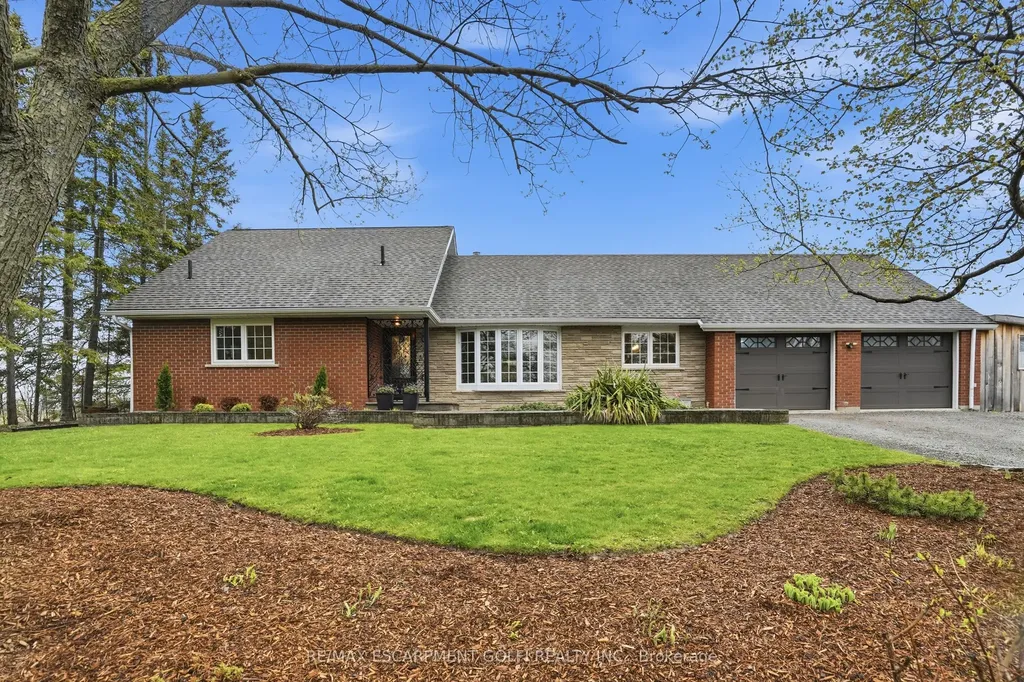 800 Hall Road Hamilton ON L0R 1C0
