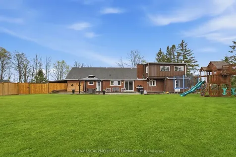 800 Hall Road Hamilton ON L0R 1C0