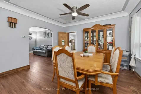827 Pine Street Haldimand ON N1A 2M6