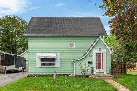 827 Pine Street Haldimand ON N1A 2M6