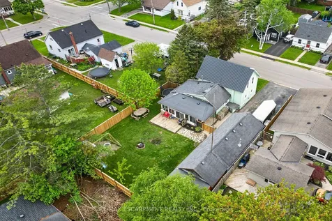 827 Pine Street Haldimand ON N1A 2M6