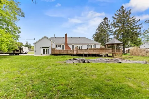 586 Empire Road Port Colborne ON L0S 1R0