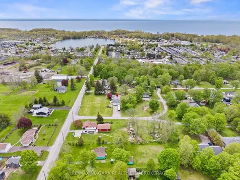586 Empire Road Port Colborne ON L0S 1R0