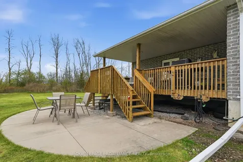 1489 Airport Parkway Tyendinaga ON K8N 4Z6