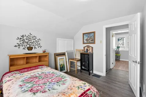 611 Alfred Street Kingston ON K7K 4J8