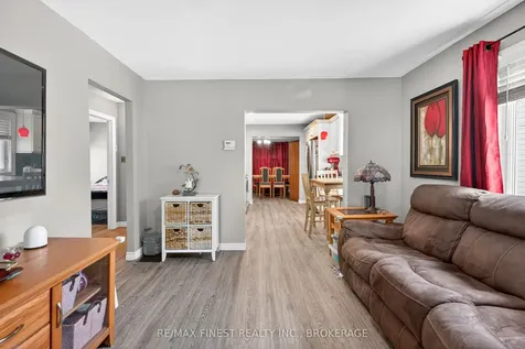 611 Alfred Street Kingston ON K7K 4J8