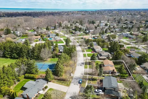 15 Upper Canada Drive Niagara-on-the-lake ON L0S 1J0