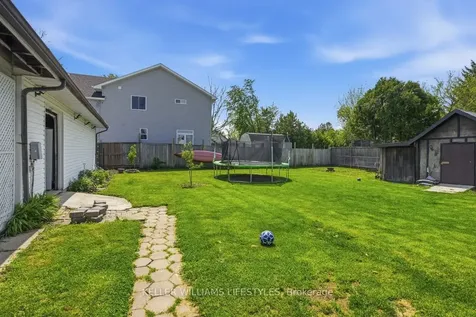 1969 Elizabeth Street Strathroy-caradoc ON N0L 1T0