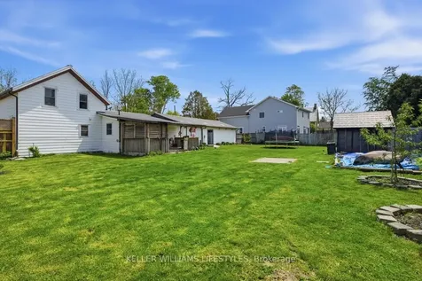 1969 Elizabeth Street Strathroy-caradoc ON N0L 1T0