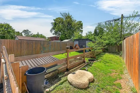 131 Garside Avenue N Hamilton ON L8H 4W5