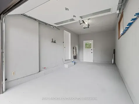 68 Ziraldo Road St. Catharines ON L2N 6T1