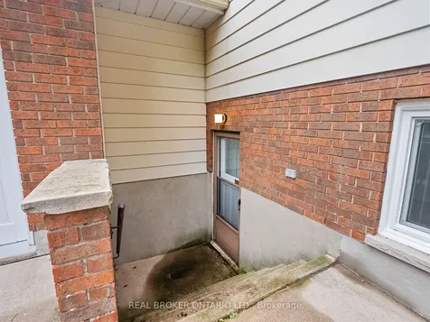 68 Ziraldo Road St. Catharines ON L2N 6T1