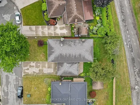 68 Ziraldo Road St. Catharines ON L2N 6T1