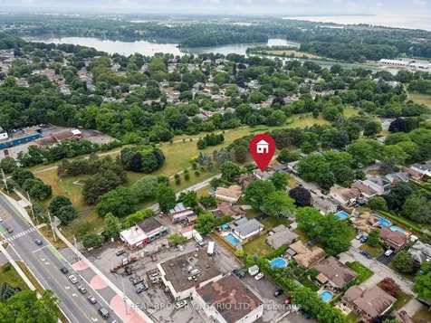 68 Ziraldo Road St. Catharines ON L2N 6T1
