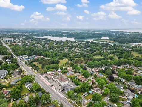 68 Ziraldo Road St. Catharines ON L2N 6T1