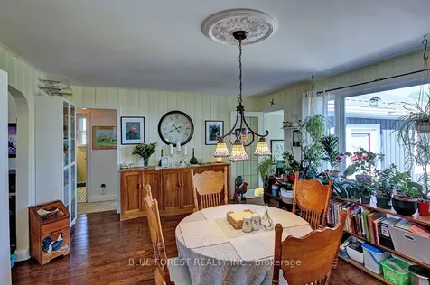18487 Raglan Road Chatham-kent ON N0P 1A0
