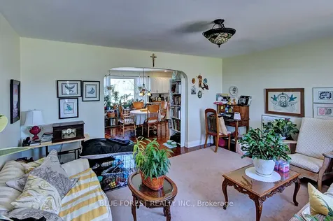 18487 Raglan Road Chatham-kent ON N0P 1A0