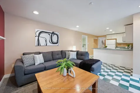 22 Sandpiper Drive Guelph ON N1C 1E2