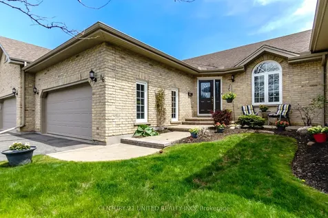 227 Carnegie Avenue Peterborough ON K9L 0B3