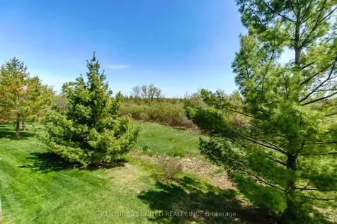 227 Carnegie Avenue Peterborough ON K9L 0B3