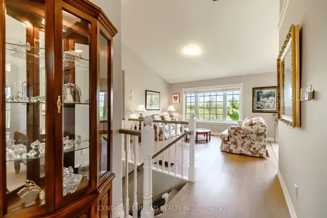 227 Carnegie Avenue Peterborough ON K9L 0B3