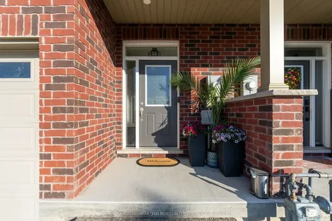 78 Venture Way Thorold ON L2V 0H6