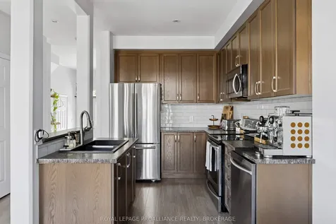 318 Janette Street Kingston ON K7P 0K8