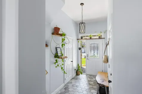 318 Janette Street Kingston ON K7P 0K8