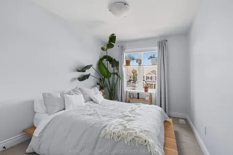 318 Janette Street Kingston ON K7P 0K8