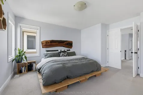 318 Janette Street Kingston ON K7P 0K8