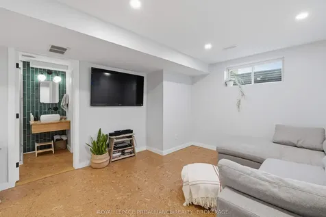 318 Janette Street Kingston ON K7P 0K8