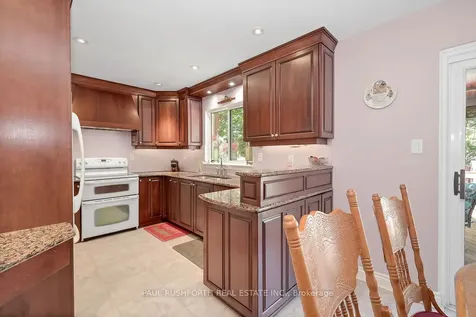 25 Seabrooke Drive Kanata ON K2L 2H8