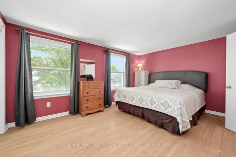 25 Seabrooke Drive Kanata ON K2L 2H8