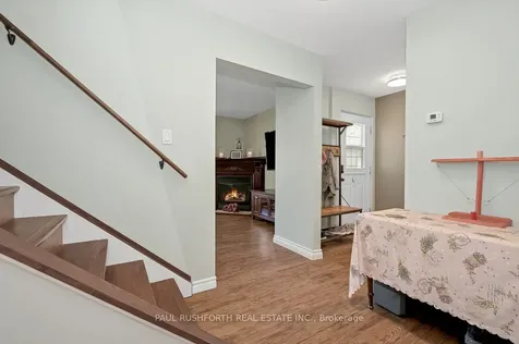 25 Seabrooke Drive Kanata ON K2L 2H8