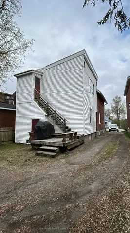 155 Second Avenue E North Bay ON P1B 1L3