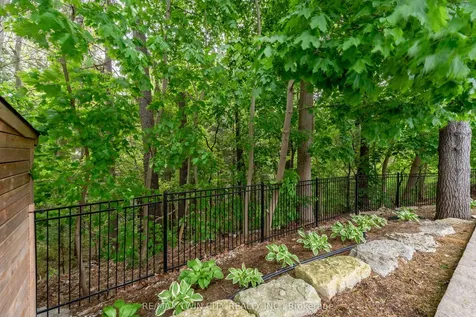 Gardens Brantford ON N3T 6B2