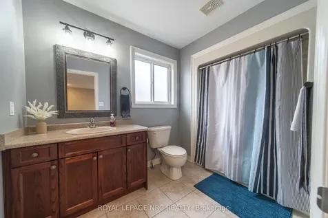 325 Hillsdale Road Welland ON L3C 7M2