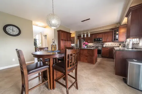 325 Hillsdale Road Welland ON L3C 7M2