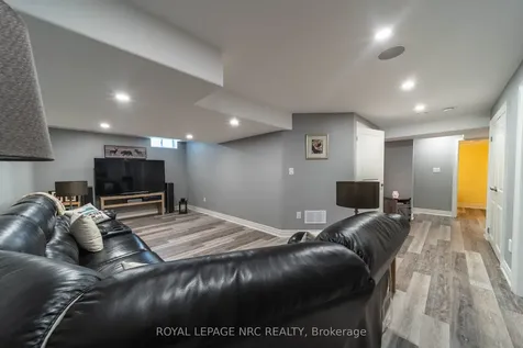 325 Hillsdale Road Welland ON L3C 7M2