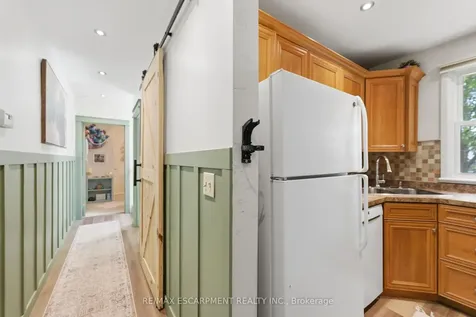 23 Marion Crescent Hamilton ON L9H 1H9