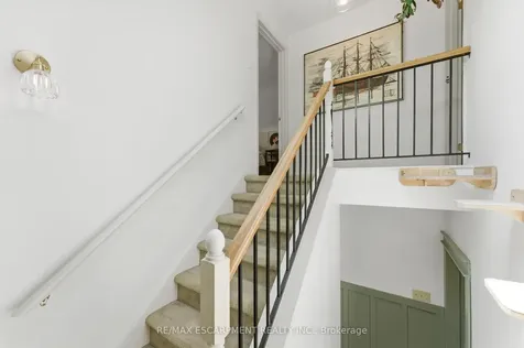 23 Marion Crescent Hamilton ON L9H 1H9