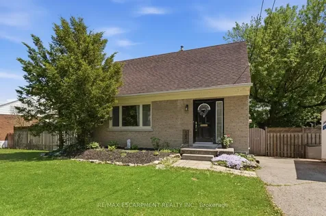 23 Marion Crescent Hamilton ON L9H 1H9