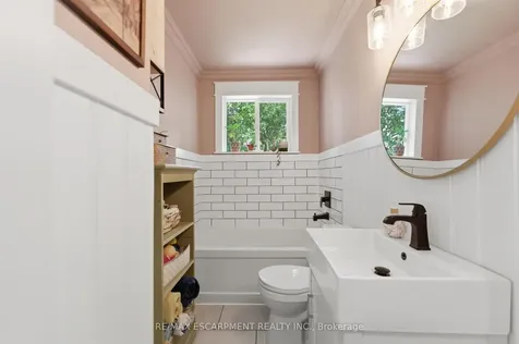 23 Marion Crescent Hamilton ON L9H 1H9