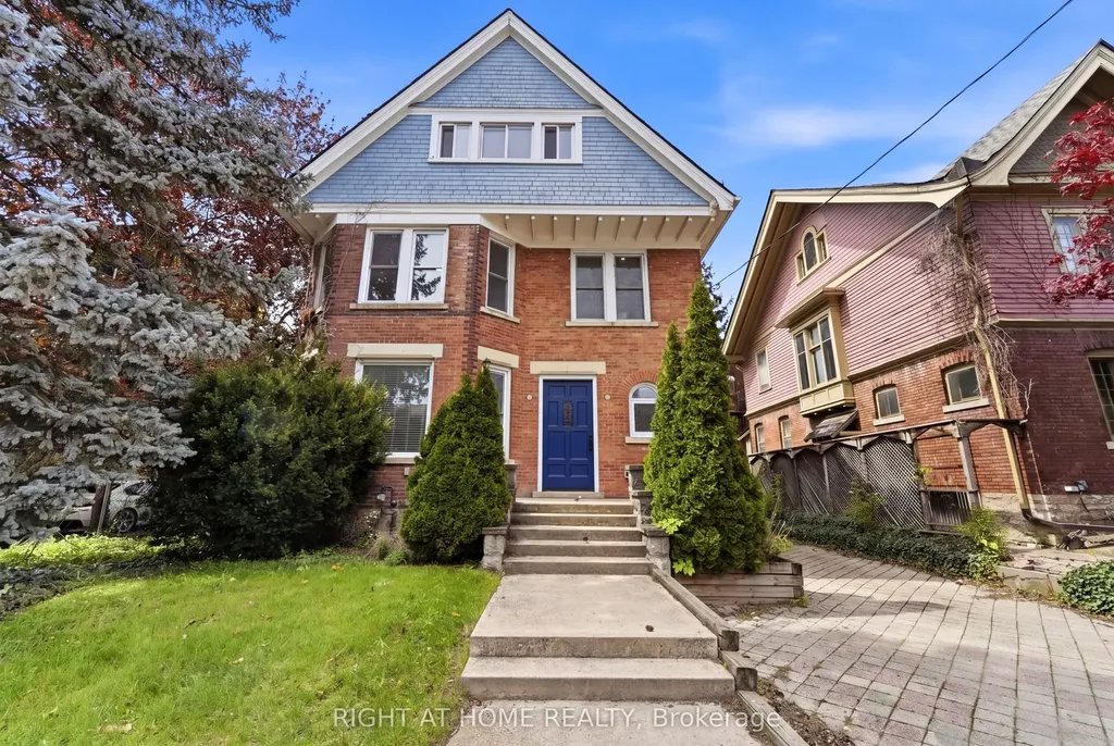 8 College Street St. Catharines ON L2R 2W7