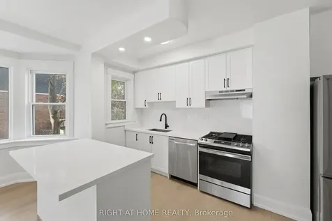 8 College Street St. Catharines ON L2R 2W7